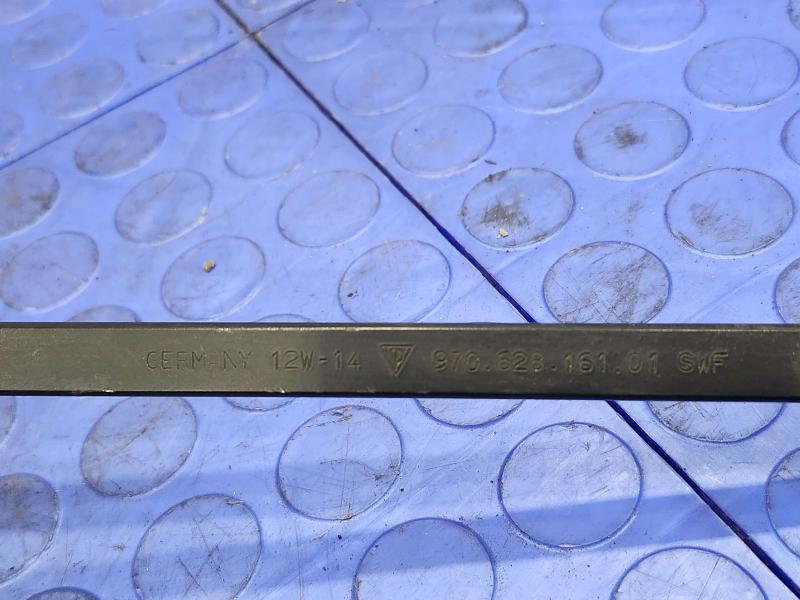 2015 Porsche Panamera Wiper Arm
