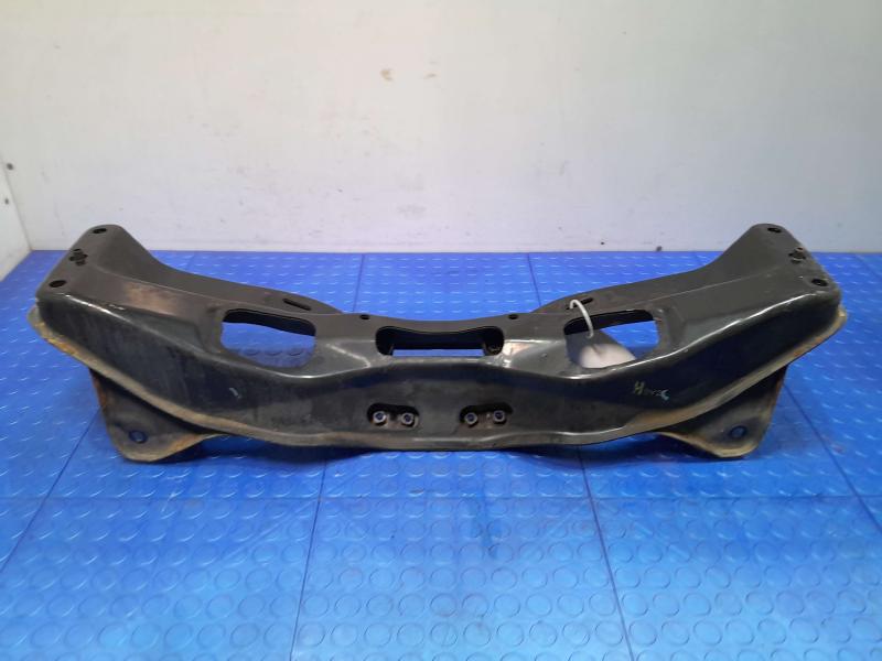 2011 Subaru Forester Crossmember/Cradle/Undercarria