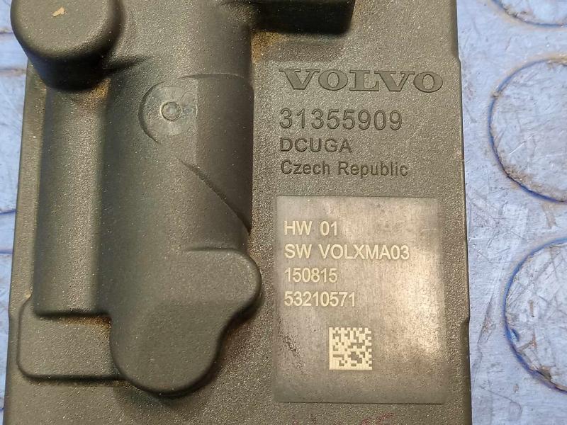 2016 Volvo XC90 Fuel Pump Electronic Control Module Genuine OEM 31478565