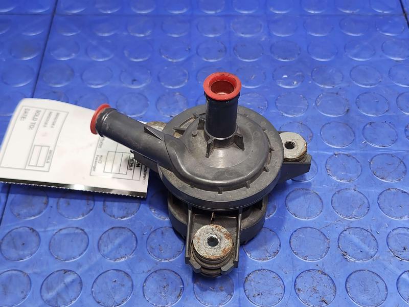 2013 Toyota Prius Coolant Pump
