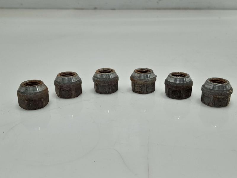 2010 Buick Enclave Lug Nuts