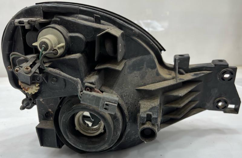 2002 Subaru Impreza Headlamp Assembly