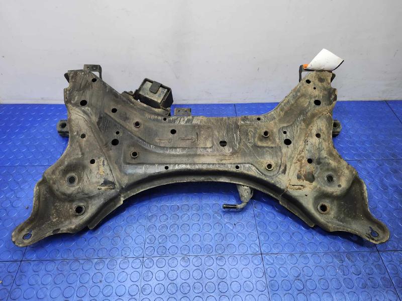 2011 Hyundai Sonata Crossmember/Cradle/Undercarria