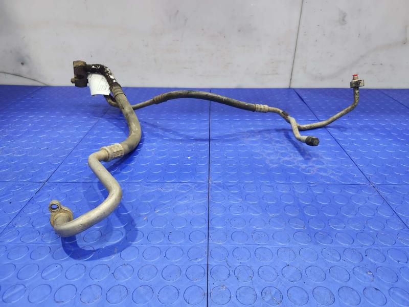 2005 Ford F-350 Super Duty Air Conditioner Hose