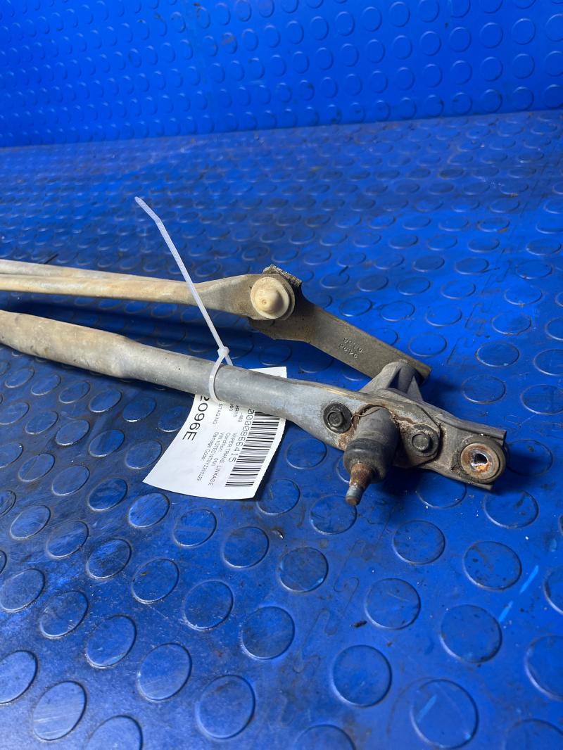 2000 GMC Sierra 1500 Wiper Trans. Linkage