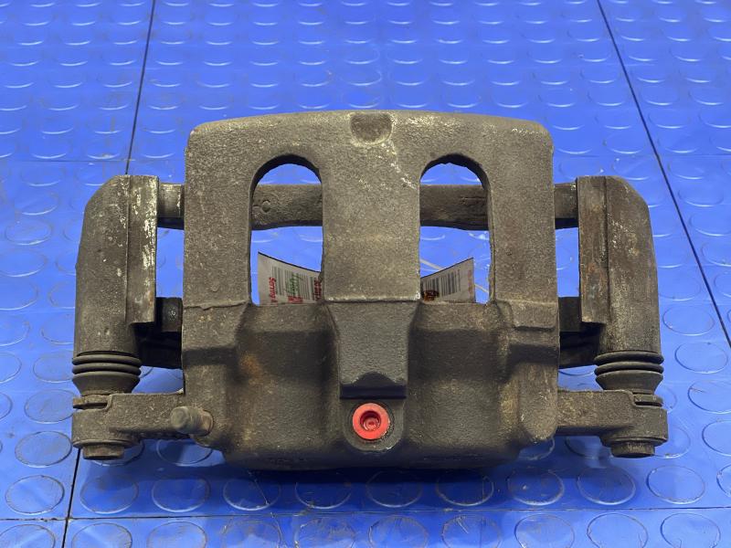 2011 Ford Explorer Caliper