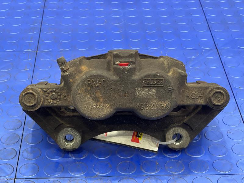 2011 Ford Explorer Caliper