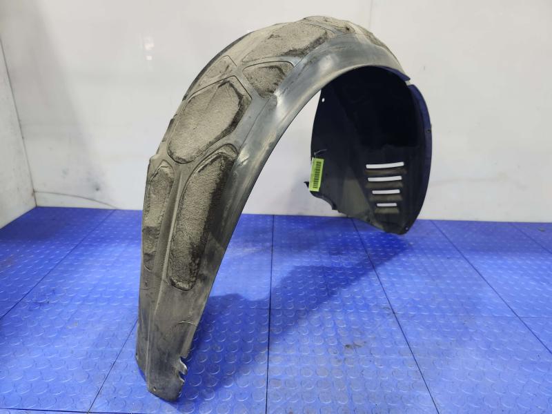 2013 Chrysler 300 Inner Fender Liner