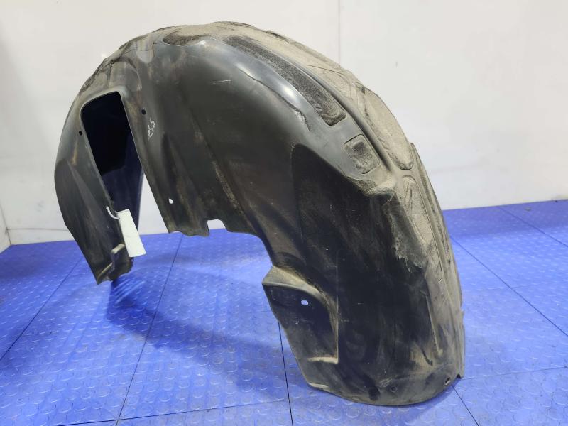 2013 Chrysler 300 Inner Fender Liner