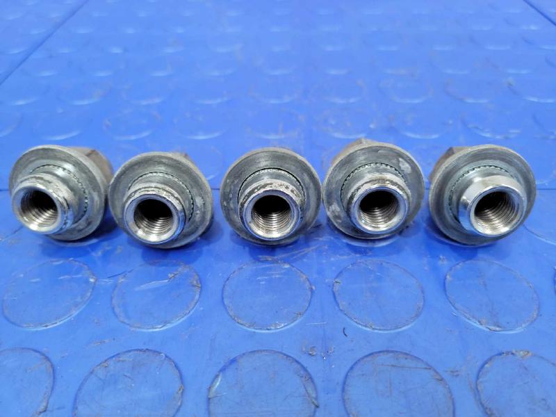 2016 Mitsubishi Lancer Lug Nuts
