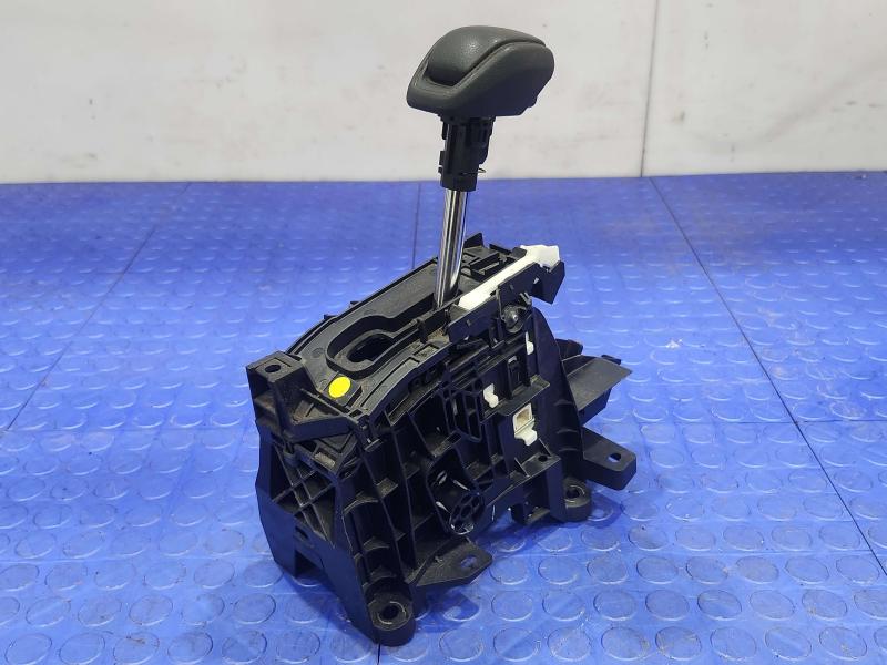2019-2025 Toyota RAV4 Automatic Transmission Gear Shifter Assembly OEM 335600R070