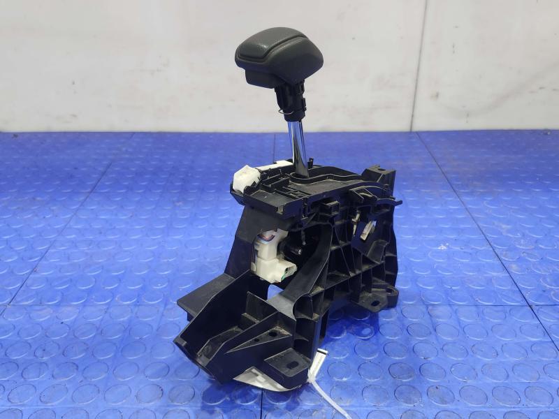 2019-2025 Toyota RAV4 Automatic Transmission Gear Shifter Assembly OEM 335600R070