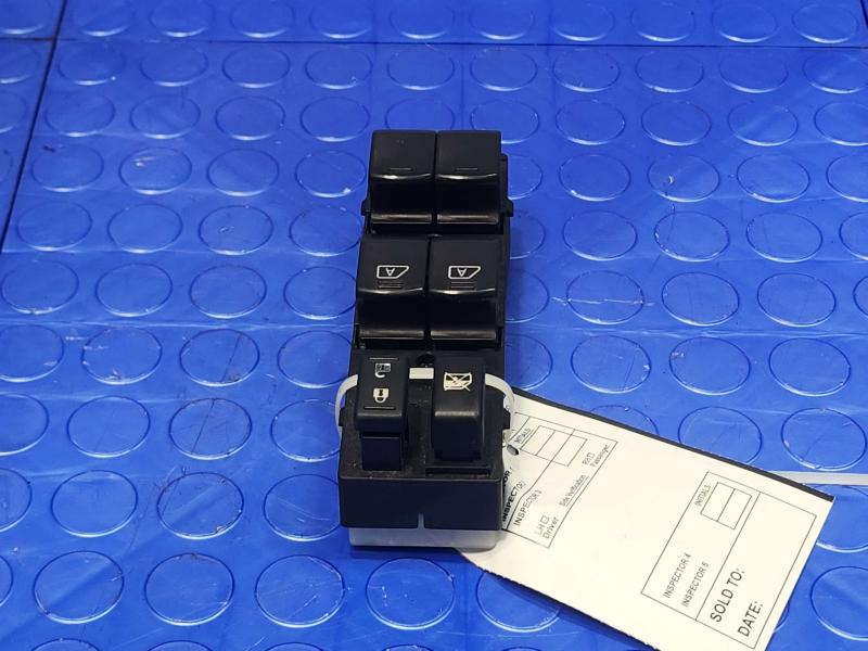 2013 Infiniti FX35 Door Switch Front