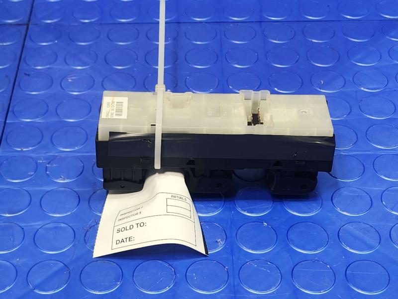 2013 Infiniti FX35 Door Switch Front