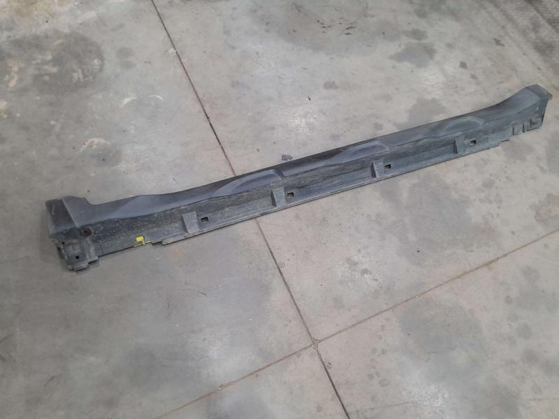 2015 Subaru Legacy Rocker Moulding