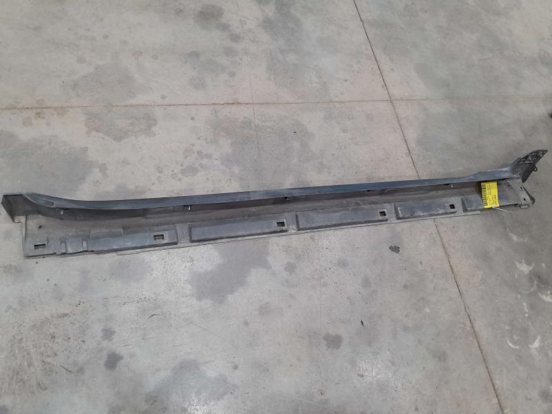 2015 Subaru Legacy Rocker Moulding