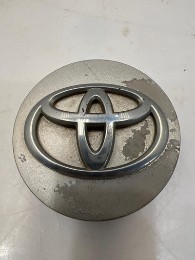 2011 Toyota Highlander Center Cap