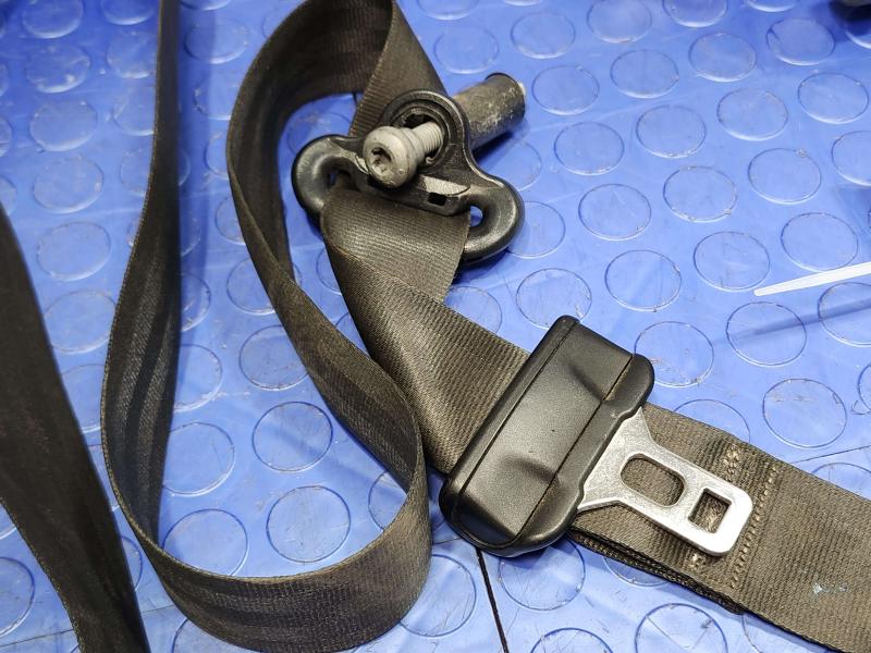 2020 Ford Mustang Front Seat Belt