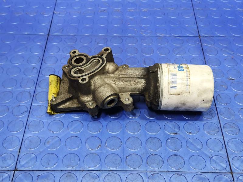 2014 Ford Explorer Oil Filter Housing