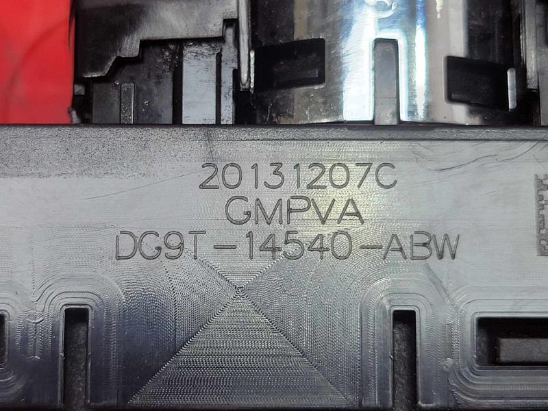 2014 Ford Fusion Door Switch Front