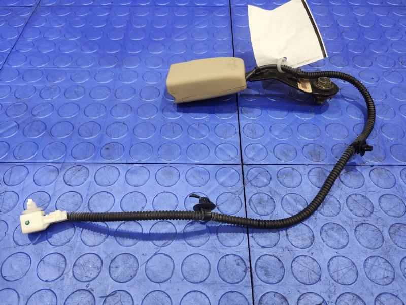 2009 Honda Accord Front Seat Belt