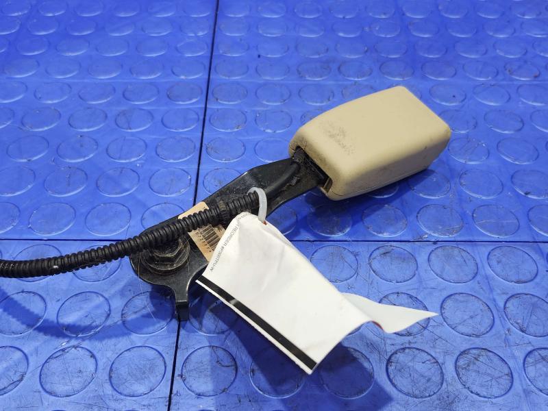 2009 Honda Accord Front Seat Belt