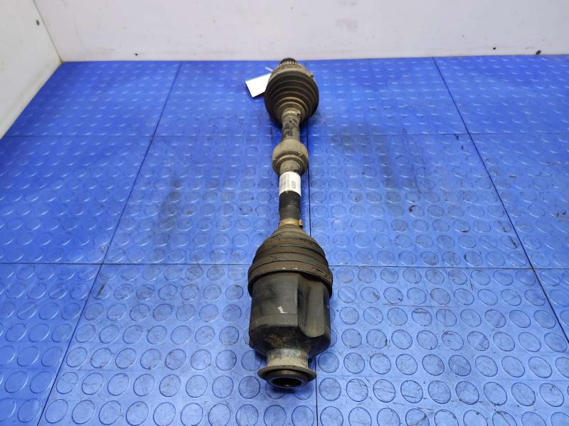 2016 Kia Sedona Axle Shaft
