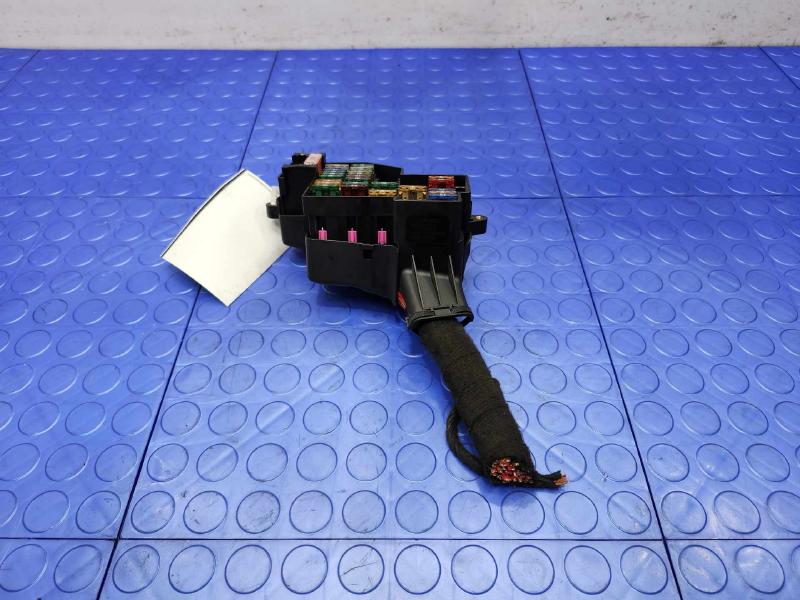 2011-2017 Volkswagen Cabin Fuse Box Relay Junction Block OEM 7P0941828C