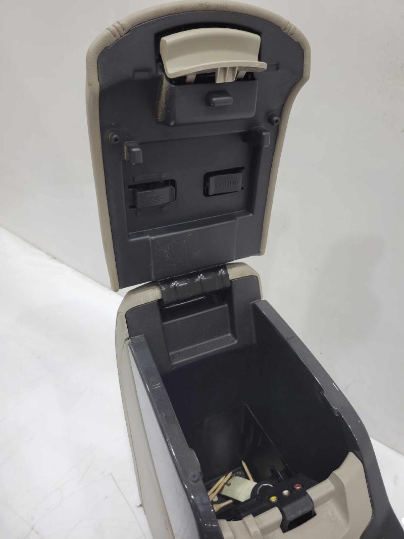2013 - 2016 Ford Escape Titanium Center Console Assembly OEM