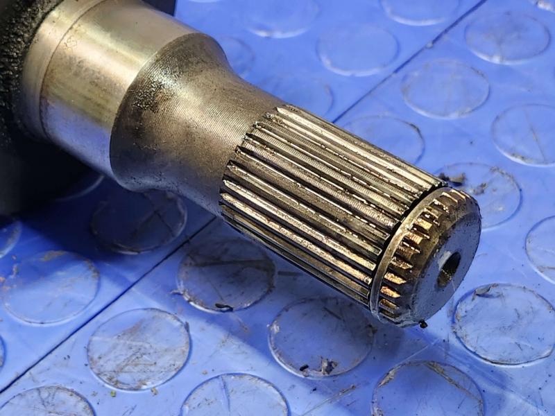 2007 Hummer H3 Axle Shaft