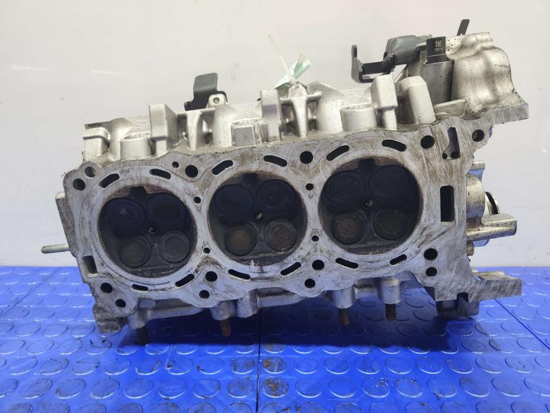 2017 Kia Sedona Cylinder Head