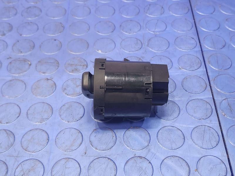 2013 Dodge Durango Headlight Switch (Dash Mtd)