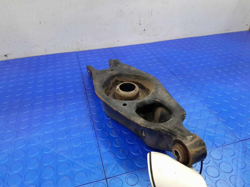 2022 Dodge Charger Lower Control Arm Rr