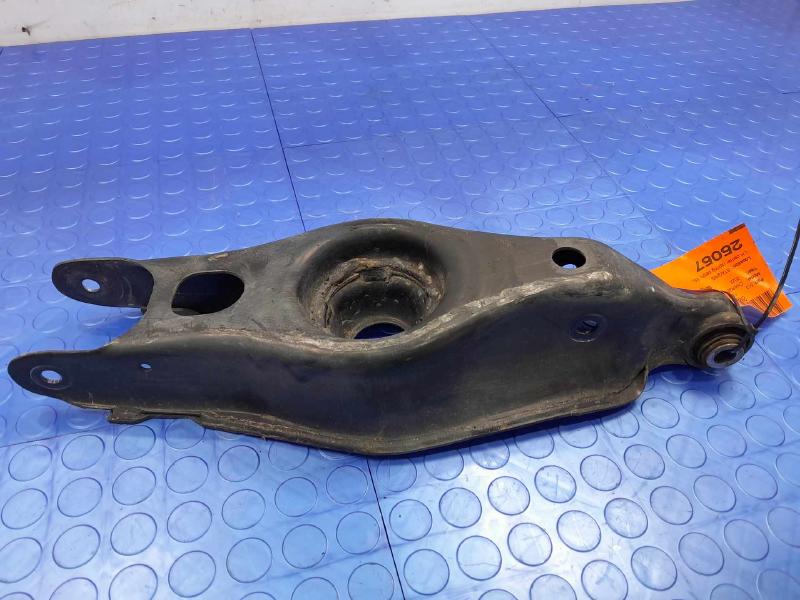 2022 Dodge Charger Lower Control Arm Rr
