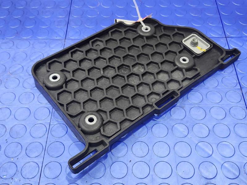 2013 Volkswagen Jetta Battery Tray