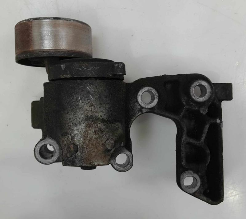 2004 Toyota 4Runner Engine Belt Tensioner