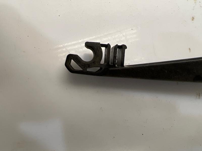 2010 Toyota RAV4 Wiper Arm