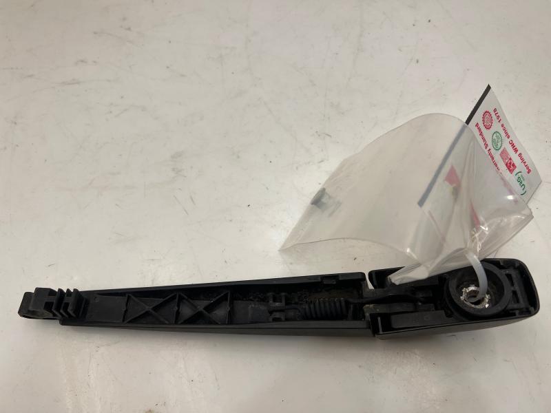 2010 Toyota RAV4 Wiper Arm