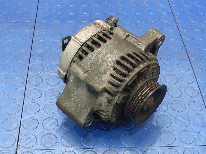 1999-2001 Honda CR-V Alternator Assembly CJV26 OEM 31100P3FJ51
