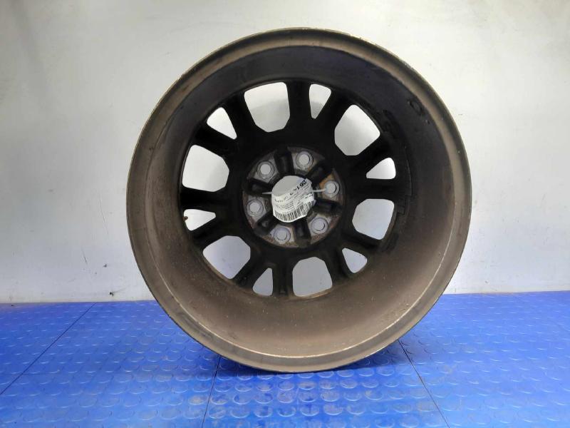 2015 GMC Yukon XL Wheel
