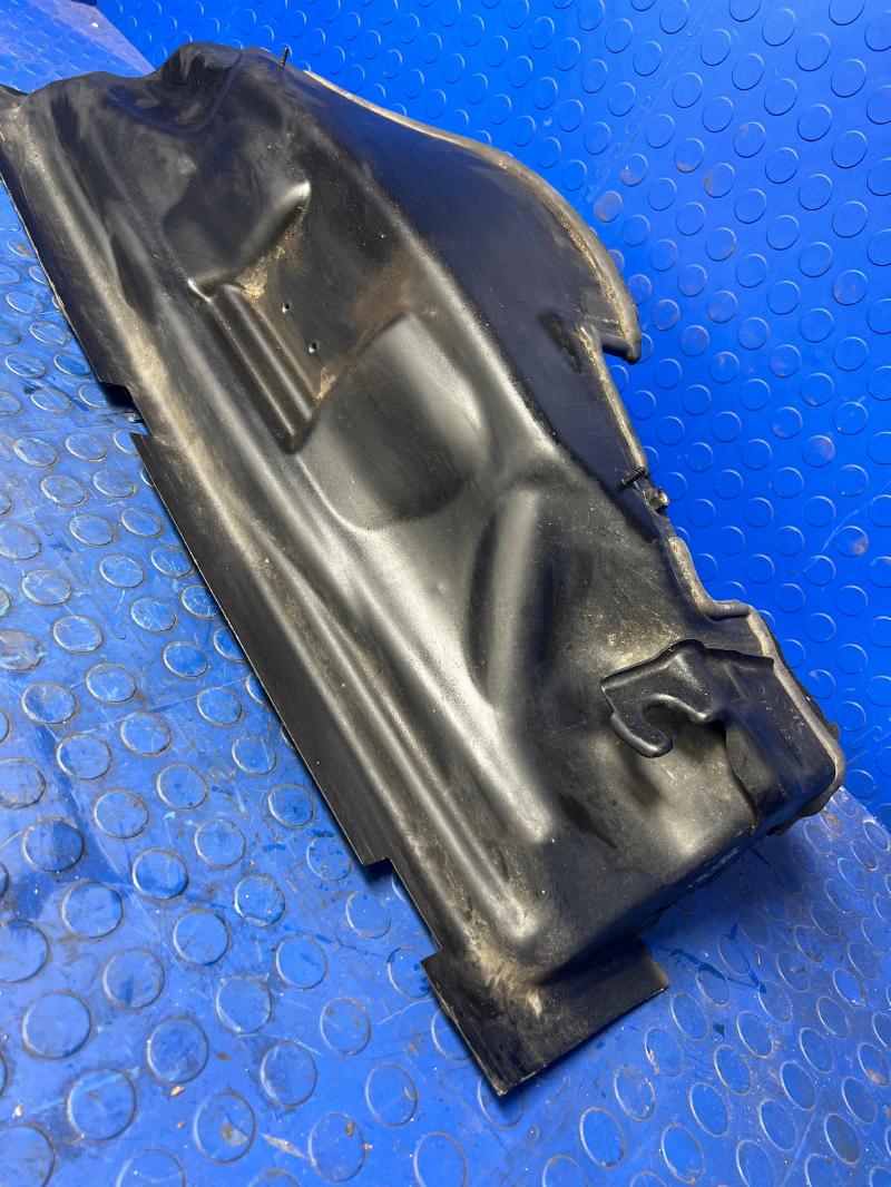 2011 2012 2013 Jeep Grand Cherokee Cowl Panel Insulator OEM