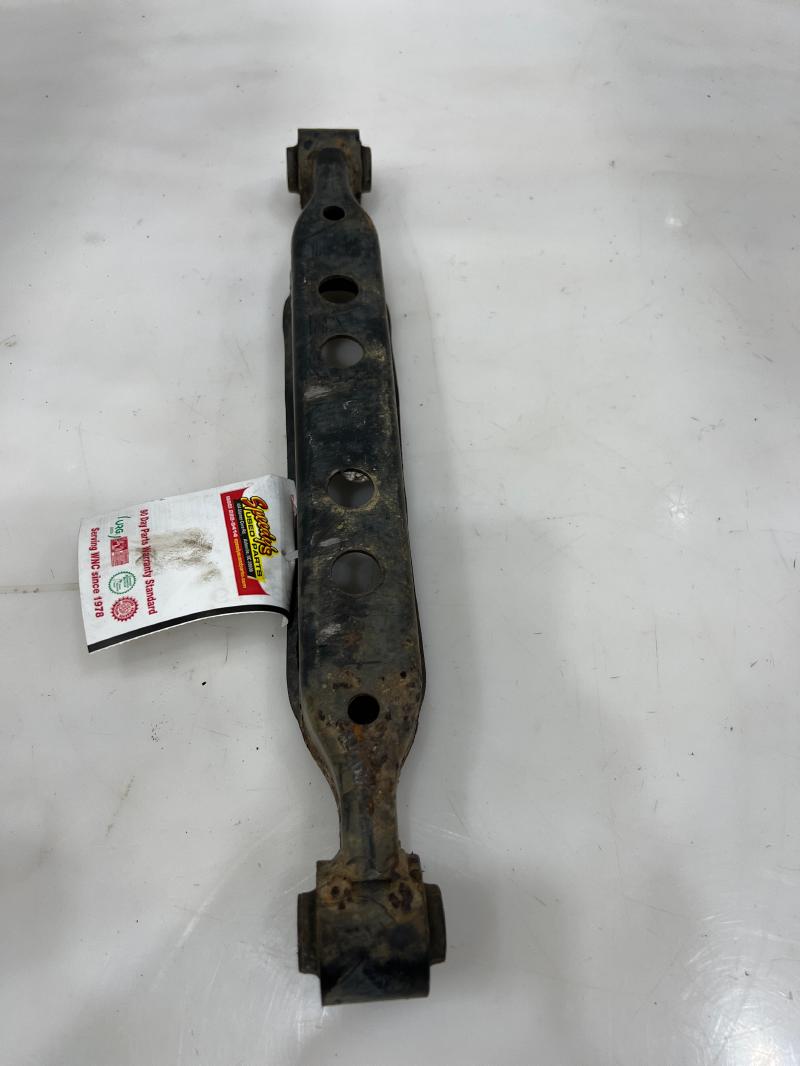 2011 Nissan Juke Lower Control Arm Rr