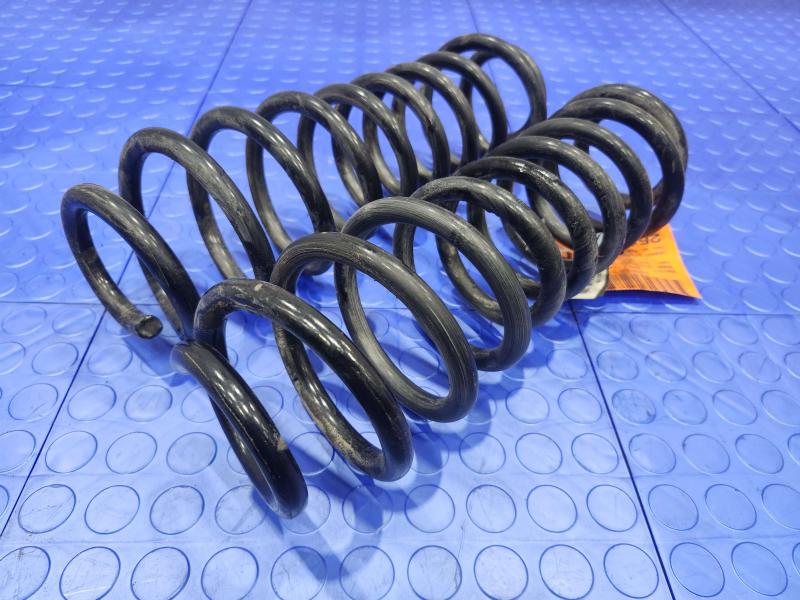 2005 - 2009 Ford Mustang Rear Coil Spring OEM 5R3Z5560BA