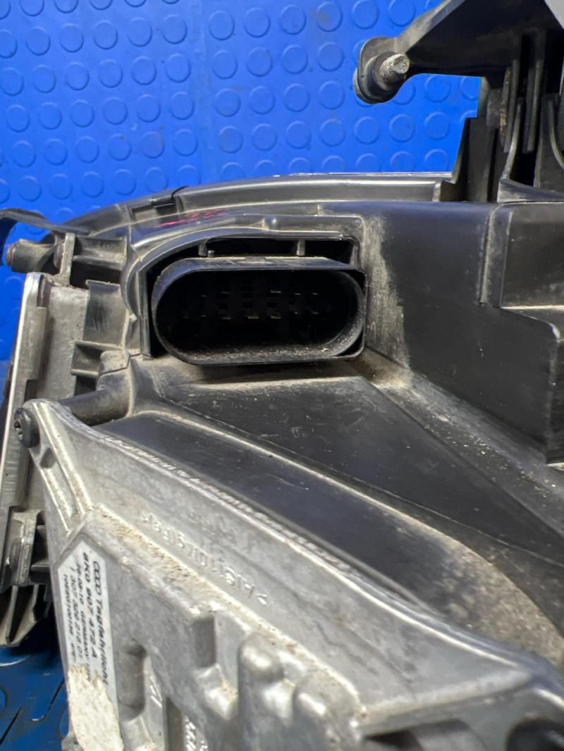 2011 Audi A4 Headlamp Assembly