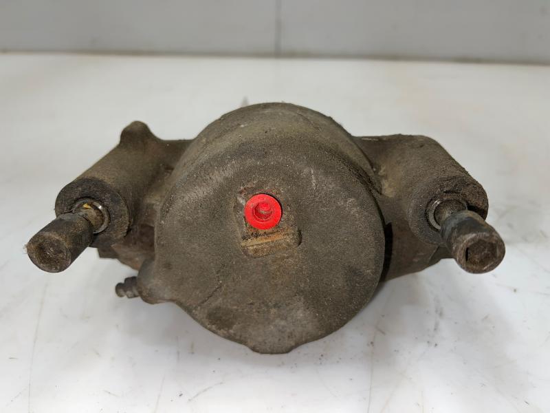 2001 GMC Savana 3500 Caliper