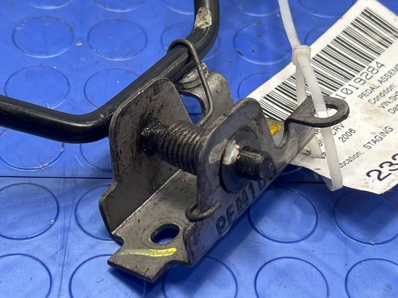 2002-2006 Honda CRV Accelerator Pedal Assembly Genuine OEM Part 17800-S9A-A02