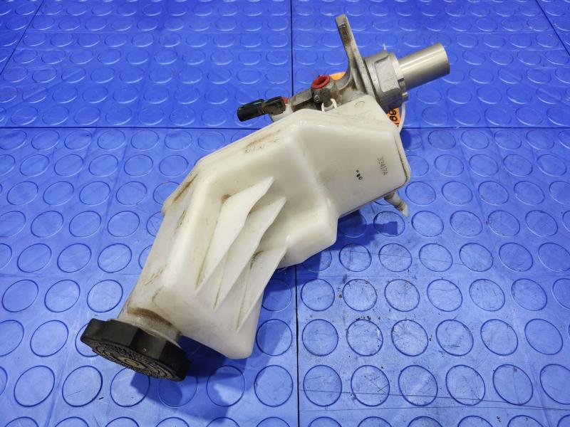 2018 Chevrolet Equinox Master Cylinder