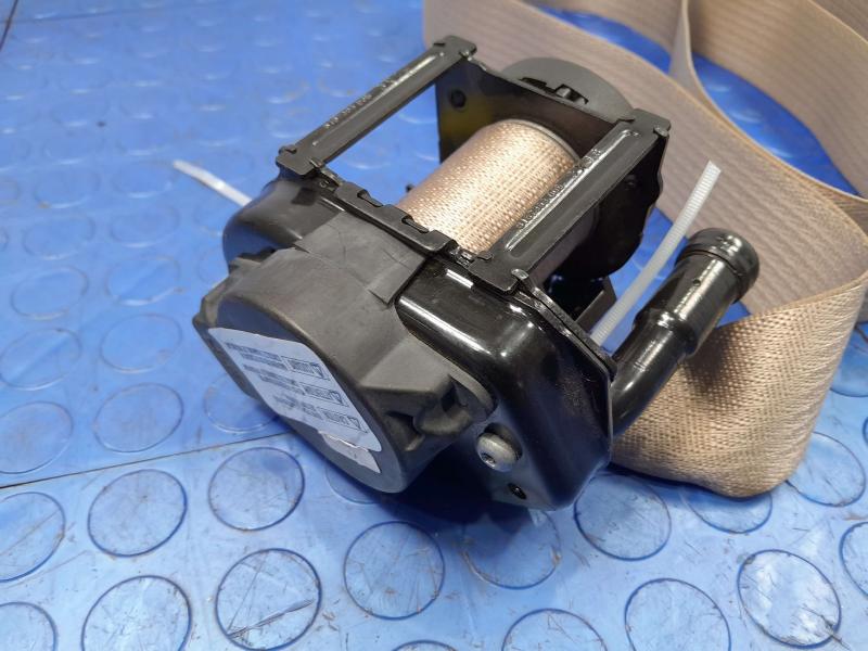 2014 Dodge Journey Front Seat Belt