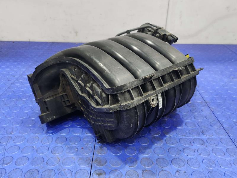 2014 Kia Forte Intake Manifold