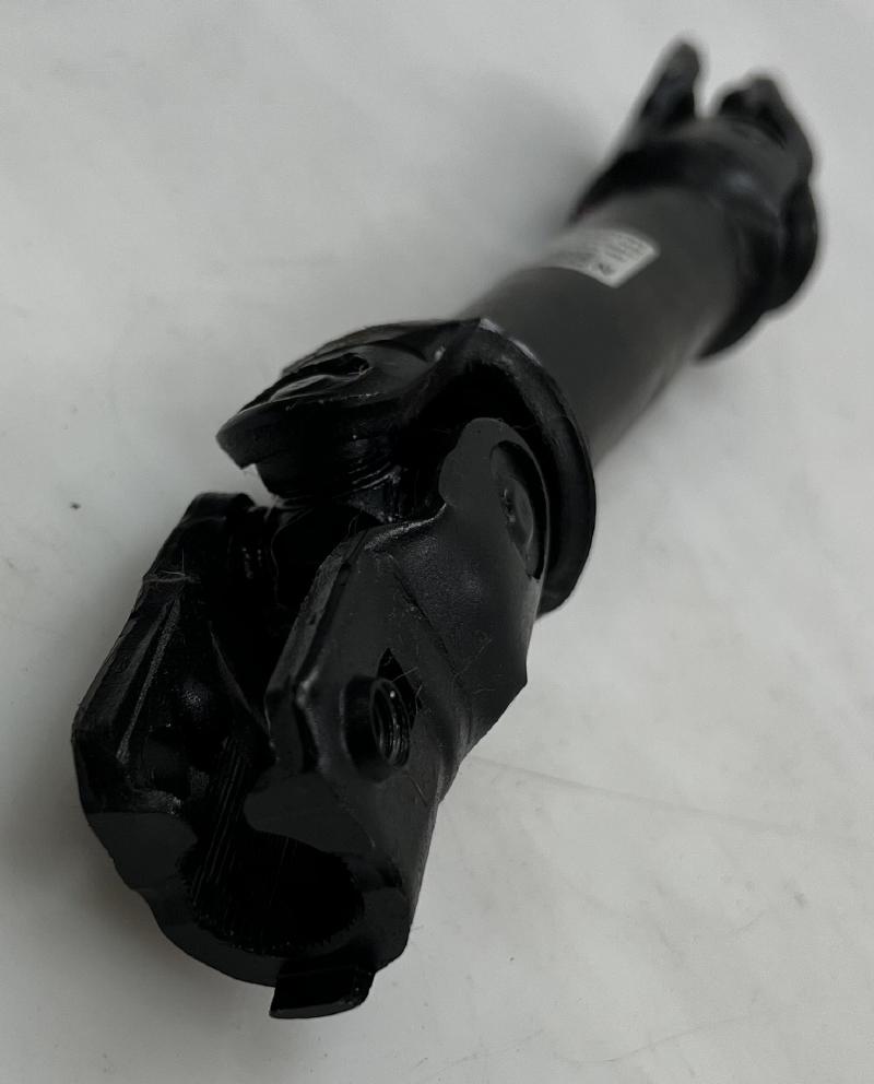 2011 - 2016 Buick Lacrosse Steering Intermediate Shaft OEM 13301907